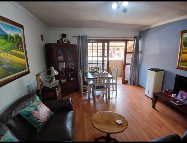 2 BEDROOM APARTMENT FOR SALE IN LANGENHOVENPARK